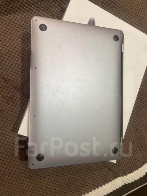 Apple MacBook 13. 13", ��� 8 ��, ���� 128���, WiFi: 1, Bluetooth: 1 ����