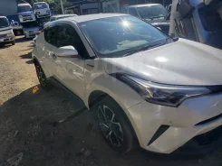Toyota C-HR. ZYX10, 2ZRFXE ����