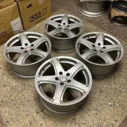OZ Racing Canyon. 7.5x17", 5x108, ET35, �� 75���. ����