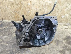 ������� ������� Renault Sandero 2 ���� Renault 320102102R 320102102R ����