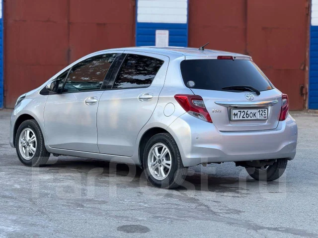 Toyota Vitz. �������, ��������, 1.0 (69��.�.), ������, 125����. �� ����