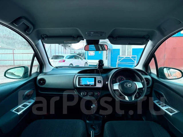 Toyota Vitz. �������, ��������, 1.0 (69��.�.), ������, 125����. �� ����