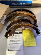 ������� ��������� ������ Akebono NR1030 / 04495-12210 ������ � ������� NR1030 ����