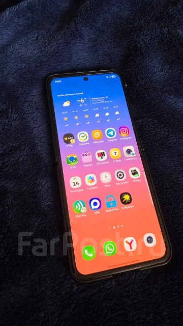 Samsung Galaxy Z Flip4. �/�, 512 ��, ������, 3G, 4G LTE, 5G ����