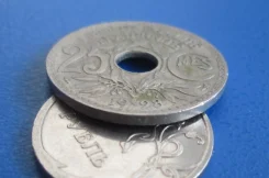 758 . ������� . 25 ������ 1928 � . . ����