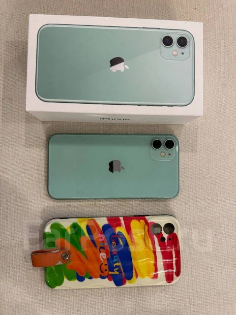 Apple iPhone 11. �/�, 128 ��, �������, 3G, 4G LTE, NFC ����