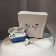 Apple AirPods ����