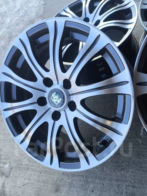 Maxion. 7.0x16", 5x114.3, ET38, �� 67���. ����