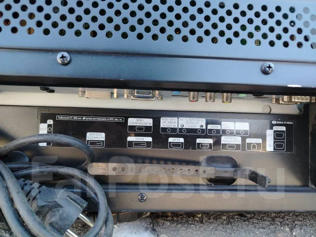 Samsung. 102", ���������� �� (LCD, LED, QLED) ����