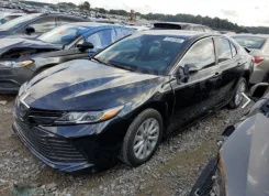 Toyota Camry ����