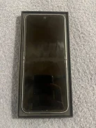 Samsung Galaxy Z Flip6. �/�, 256 ��, �����, 4G LTE ����