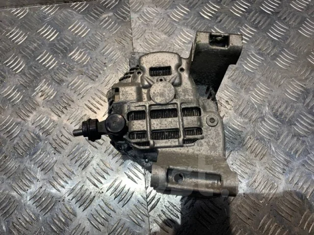 ��������� Mazda 3 2009 LF8J18300 BL LF LF8J18300 ����