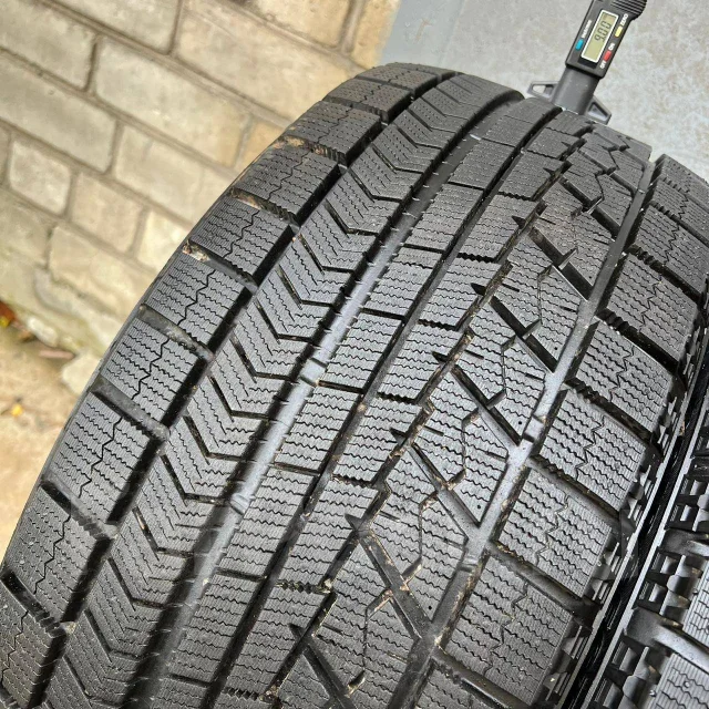 Bridgestone Blizzak RFT. ������, ��� �����, �/�, ����� �� 5 % ����
