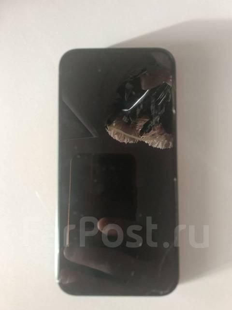 Apple iPhone 13. �/�, 256 ��, �������, NFC ����