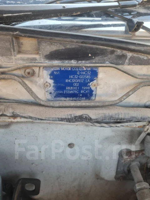 Nissan Laurel. HC32, RB20E ����