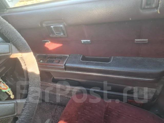 Nissan Laurel. HC32, RB20E ����