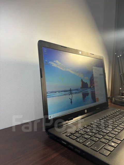 HP 15. 15.6", 2,6����, ��� 4 ��, ���� 512���, WiFi: 1, Bluetooth: 1, ����������� �� 10��. ����