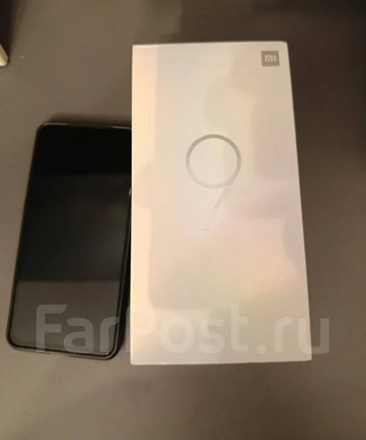 Xiaomi Mi9. �/�, 128 ��, ������, 4G LTE, Dual-SIM ����