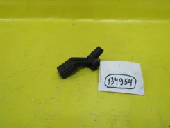 ������ ��������� Volkswagen Passat B6 05-10 � 134954 036906433A ����