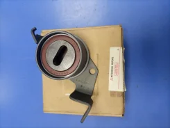 �������� ����� Mitsubishi ��� 4G92 4G93 4G94 MD320174 ����