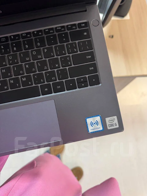 Huawei MateBook D 14. 14", ��� 16 ��, ���� 500���, WiFi: 1, Bluetooth: 1 ����
