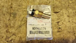 ������ ����������� �������� Mitsubishi 4M40/6G72 MD069879 Toyota MD069879 MD069879 ����