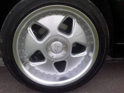 Keskin. 8.0/6.0x18", 5x112, 5x120, ET-35/-25, �� 72,6���. ����