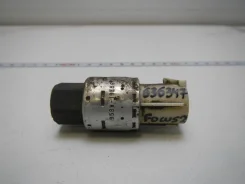 ������ ������������, Ford (����)-Focus 2 (05-08) [95BW19E561] 95BW19E561 ����
