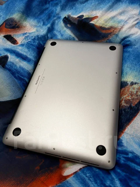 Apple MacBook Pro 13 2013 Late. 13", 2,4����, ��� 4 ��, ���� 121���, WiFi: 1, Bluetooth: 1, ����������� �� 4��. ����