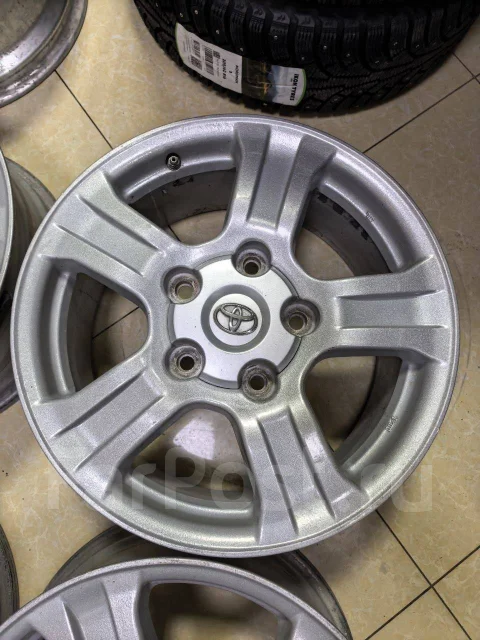 Toyota. 8.0x18", 5x150, ET60, �� 110,6���. ����