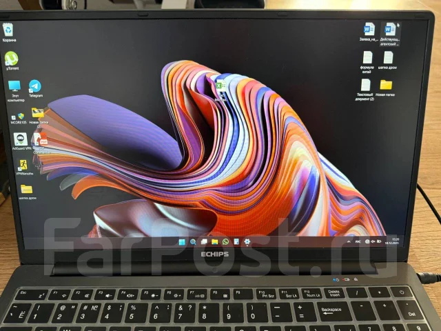 Echips Easy. 15.6", 2,7����, ��� 8 ��, ���� 256���, WiFi: 1, Bluetooth: 1, ����������� �� 6��. ����