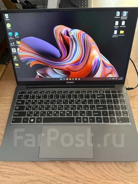 Echips Easy. 15.6", 2,7����, ��� 8 ��, ���� 256���, WiFi: 1, Bluetooth: 1, ����������� �� 6��. ����