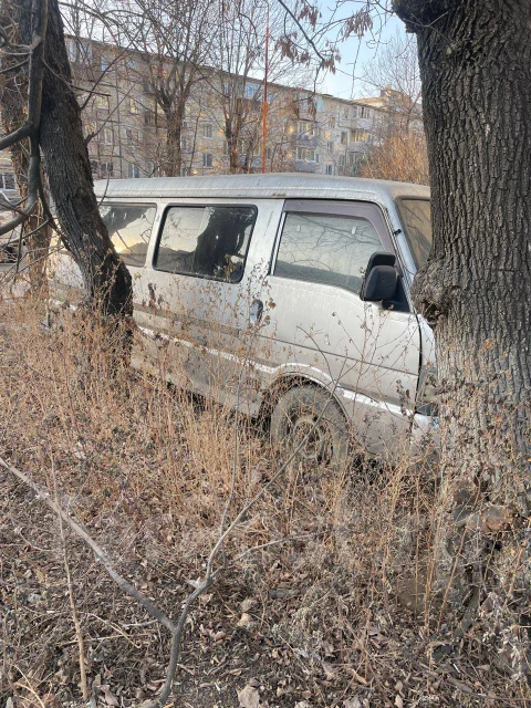 Mazda Bongo Brawny. SR5AV100551, WL334468 ����