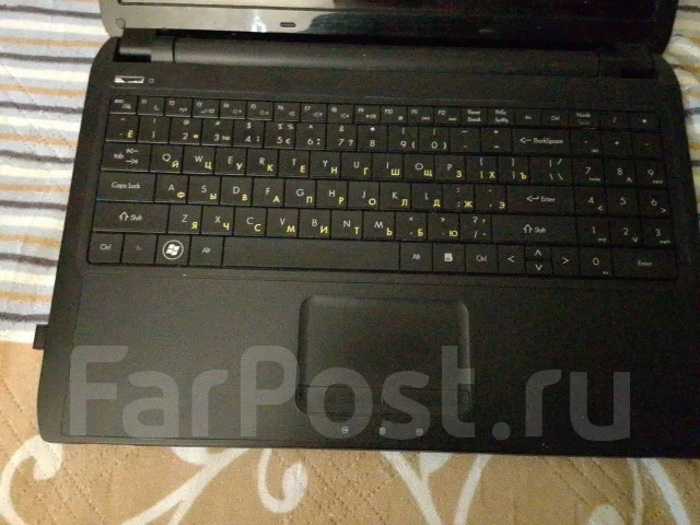 V-lazer. 15.6", 2,1����, ��� 16 ��, ���� 500���, WiFi: 1, Bluetooth: 1, ����������� �� 1��. ����