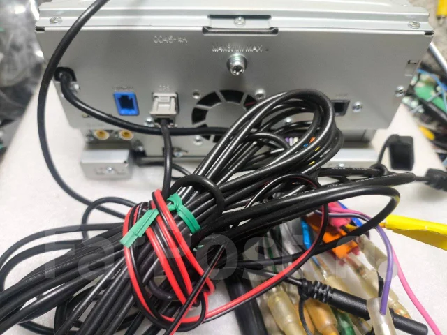 Kenwood MDV ����