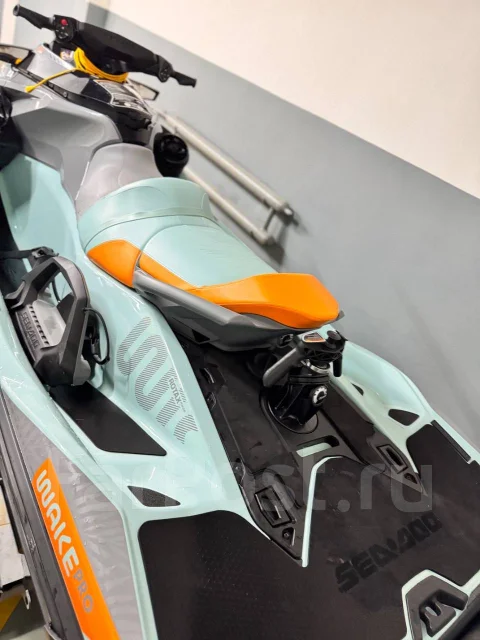 BRP Sea-Doo Wake. 2023 ��� ����
