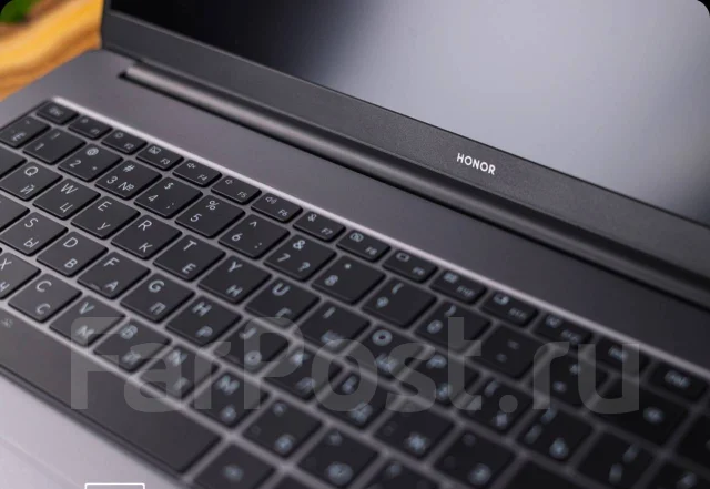 Honor MagicBook X 16 Pro. 16", ��� 16 ��, ���� 512���, WiFi: 1, Bluetooth: 1 ����