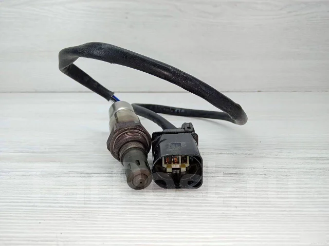 ������ ��������� Audi A6 06E906265R C7 06E906265R ����