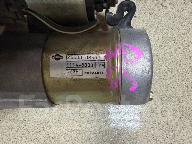 ������� Nissan 233000M302 ����