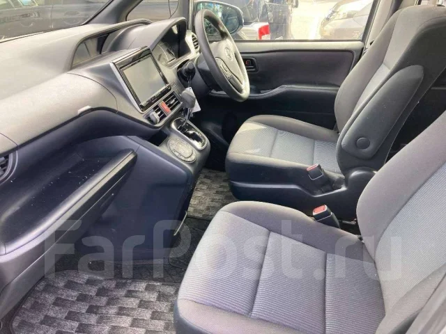 Toyota Noah. ZRR80, 3ZRFAE ����