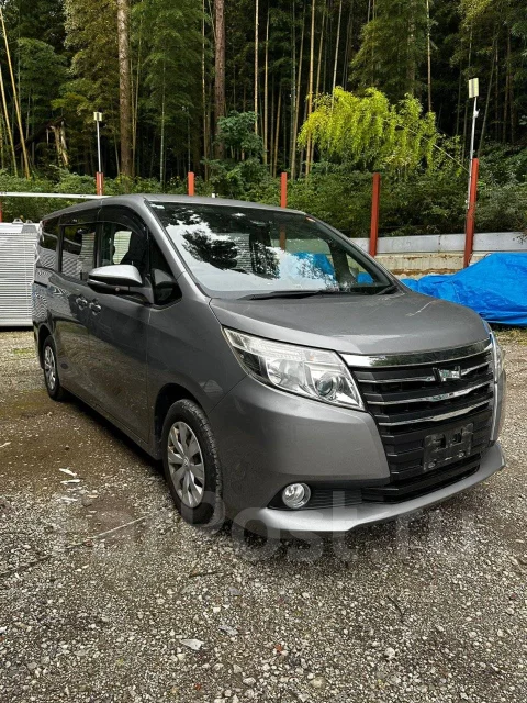 Toyota Noah. ZRR80, 3ZRFAE ����