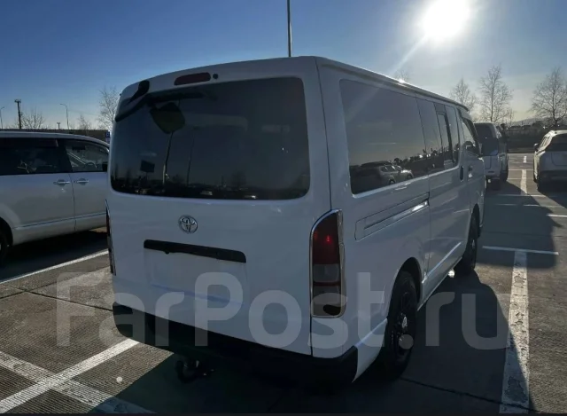 Toyota Hiace. �������, 4wd, 2.5 (109��.�.), ������, 263 000����. �� ����