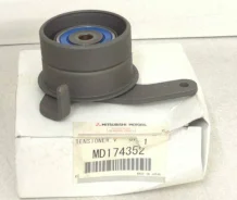 ���������� ����� ��� Mitsubishi 4D65, 4D68 ORIG MD174352 MD174352 ����