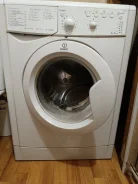 Indesit. �������� 4��� ����