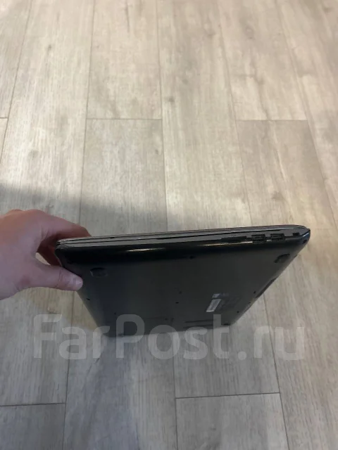 Samsung 510R5E-S04. 15.6", ��� 6 ��, ���� 750���, WiFi: 1, Bluetooth: 1 ����