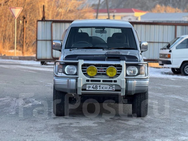 Mitsubishi Pajero. �������, 4wd, 2.8 (125��.�.), ������, 205����. �� ����