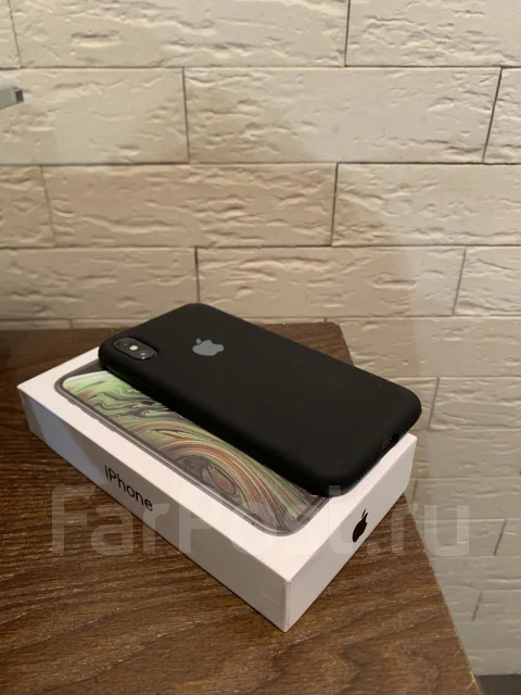 Apple iPhone X. �/�, 64 ��, ������ ����