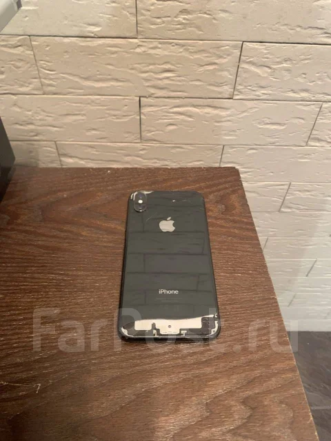 Apple iPhone X. �/�, 64 ��, ������ ����