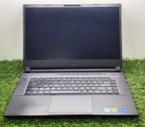 Gigabyte Aorus 15. 15.6", ��� 16 ��, ���� 1 000���, WiFi: 1, Bluetooth: 1 ����