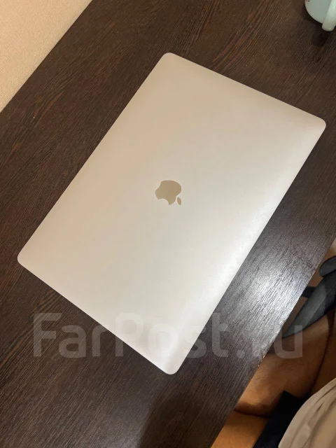 Apple MacBook Pro 16 2019 MVVJ2. 16", 2,6����, ��� 16 ��, ���� 512���, WiFi: 1, Bluetooth: 1, ����������� �� 8��. ����